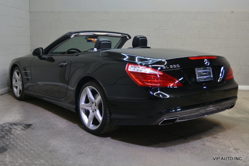 Used 2013 Mercedes-Benz SL 550 image 4