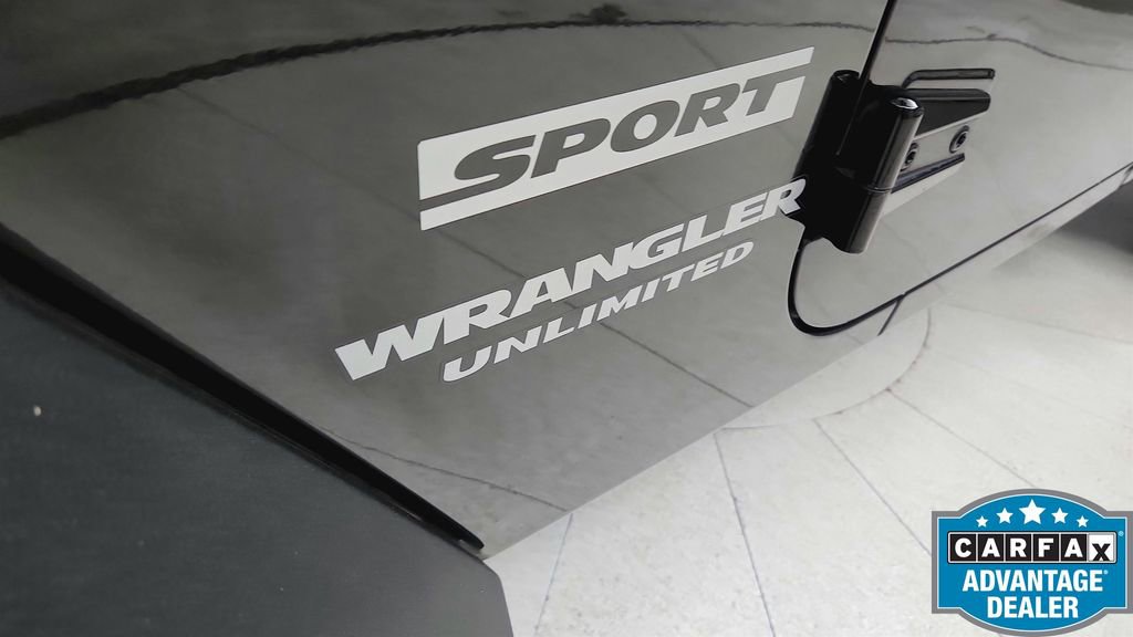 Used 2017 Jeep Wrangler Unlimited Sport w/ Connectivity Group image 30