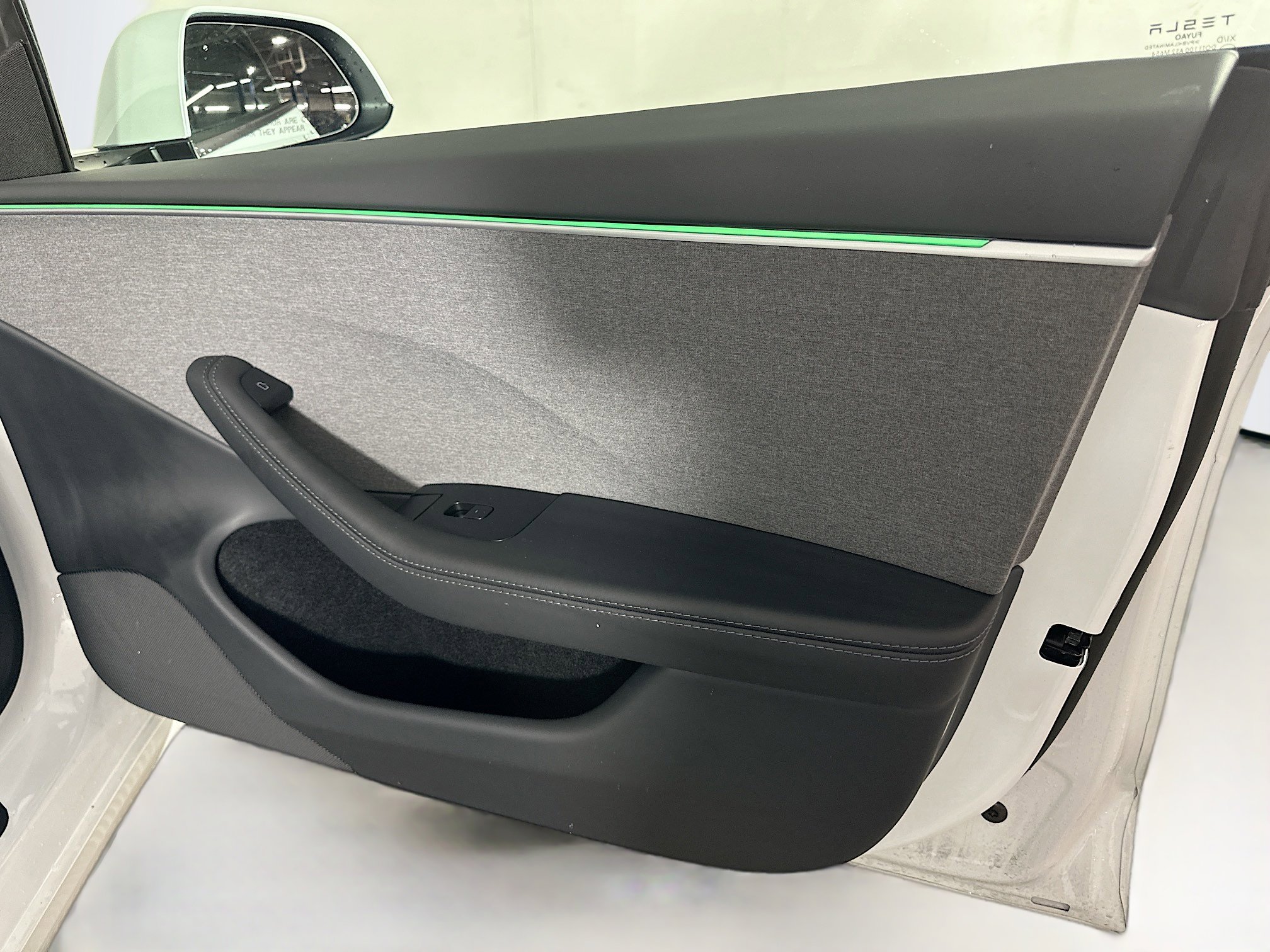 Used 2025 Tesla Model 3 Long Range image 31