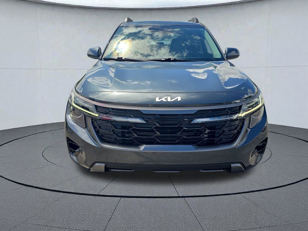 Used 2024 Kia Seltos X-Line AWD/4WD image 9