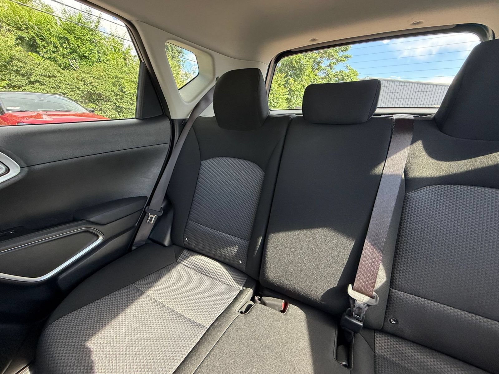 Used 2025 Kia Soul LX w/ LX Technology Package FWD image 37
