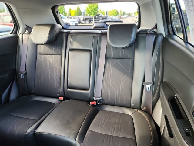 Used 2019 Chevrolet Trax LT w/ LT Convenience Package FWD image 28