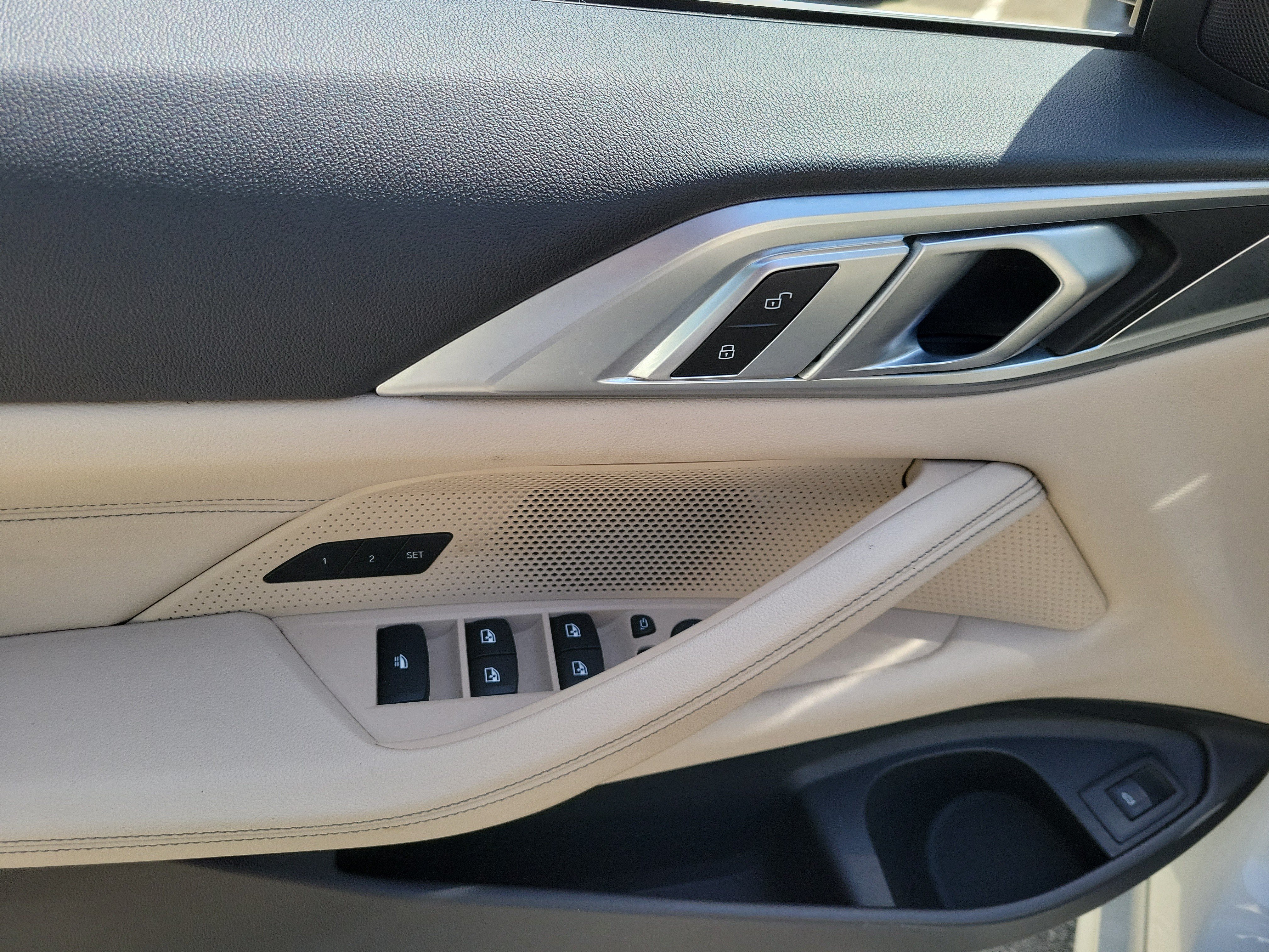 Used 2021 BMW 430i Convertible RWD image 16
