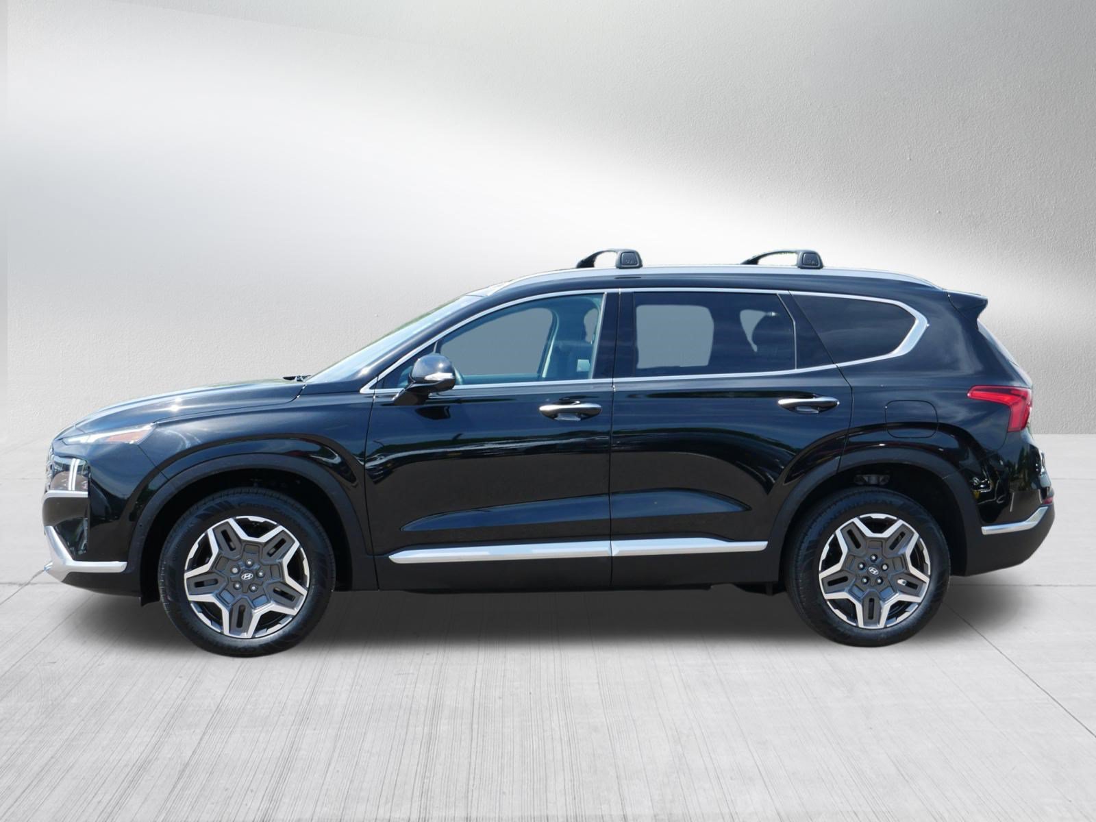 Used 2023 Hyundai Santa Fe Limited AWD/4WD image 4