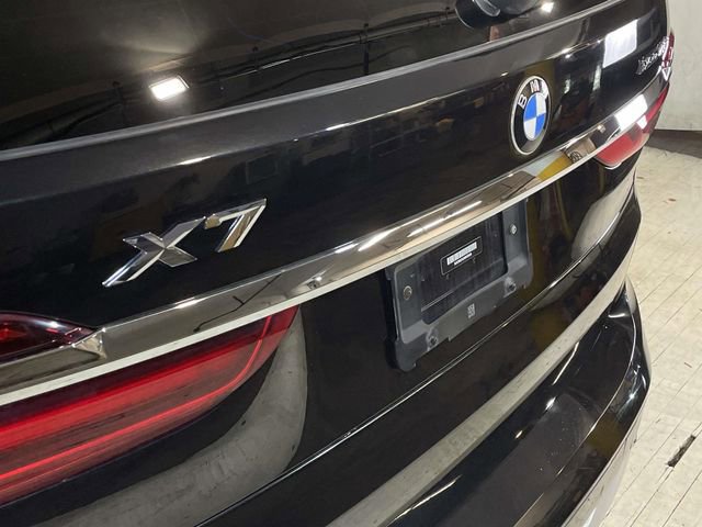 Used 2022 BMW X7 xDrive40i w/ Premium Package image 12
