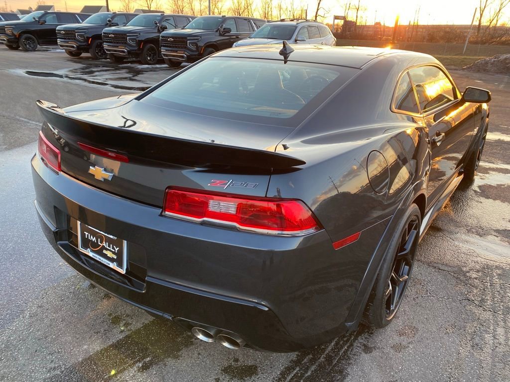 Used 2014 Chevrolet Camaro Z/28 image 9