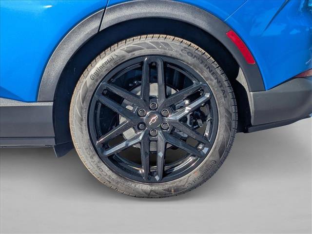 New 2026 Chevrolet Equinox EV LT w/ LPO, Blackout Package FWD image 10