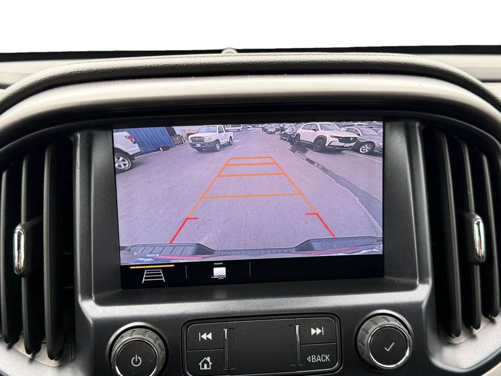 Used 2021 GMC Canyon AT4 w/ Driver Alert Package AWD/4WD image 15