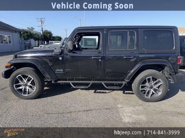 Used 2024 Jeep Wrangler Unlimited w/ Convenience Group image 8