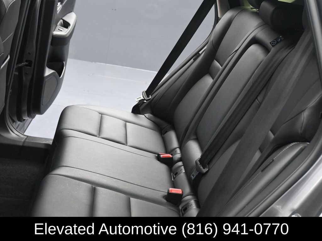 Used 2025 Nissan Rogue SL image 21