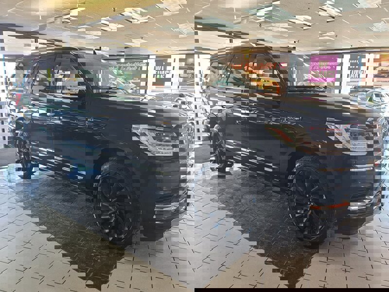 Used 2020 Lincoln Navigator L Black Label image 4