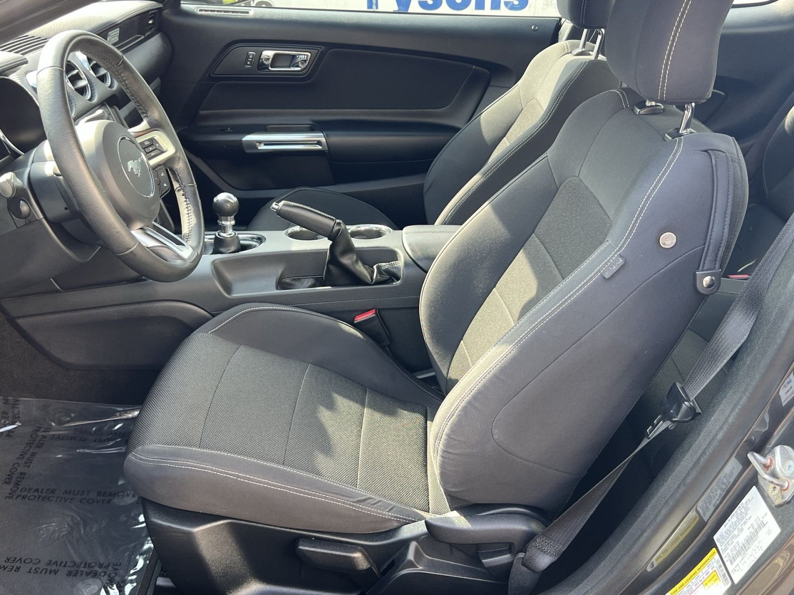 Used 2015 Ford Mustang Coupe RWD image 11