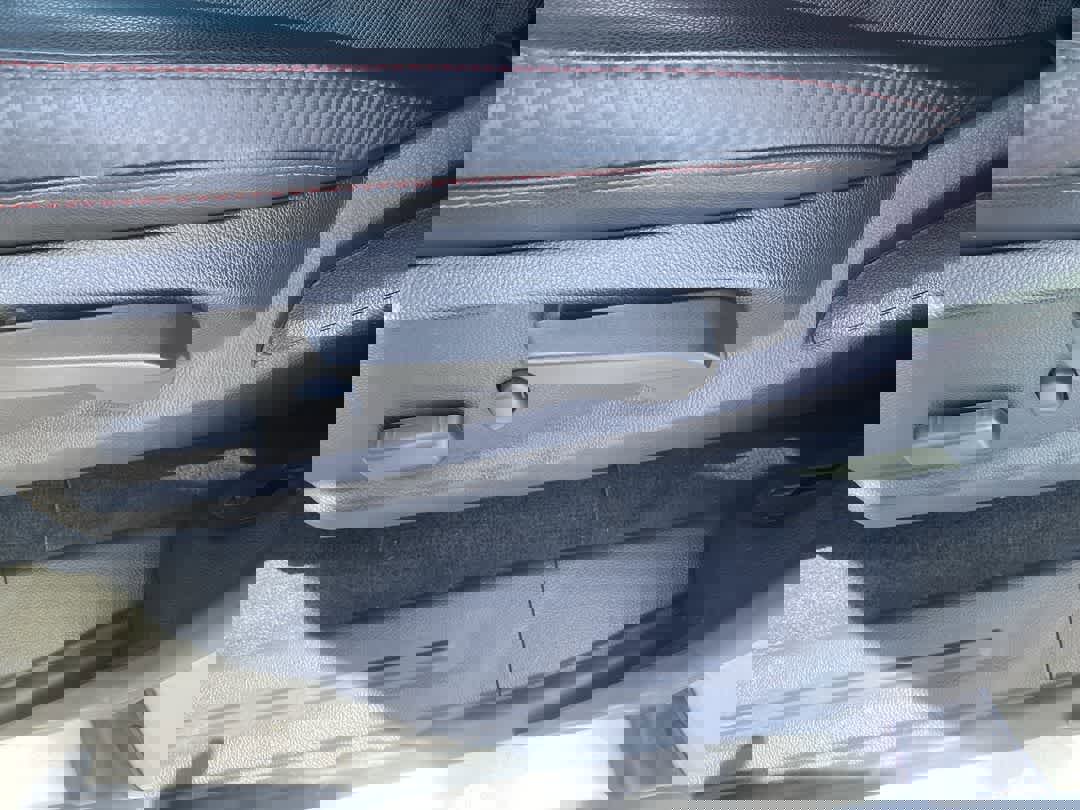 Used 2018 GMC Canyon All Terrain w/ All Terrain X Package image 12