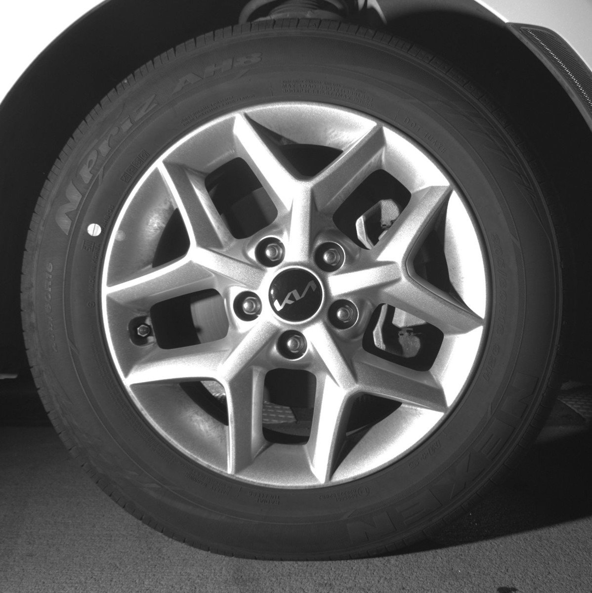 Used 2025 Kia Soul LX w/ LX Technology Package image 13