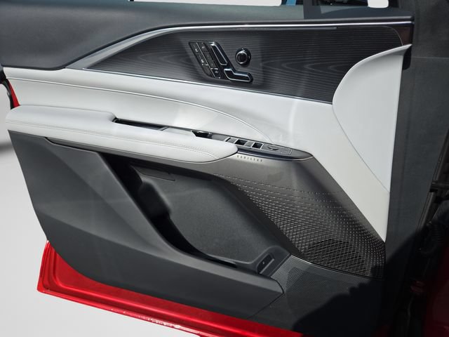Certified 2024 Cadillac Lyriq Sport w/ LPO, Floor Liner Package AWD/4WD image 15
