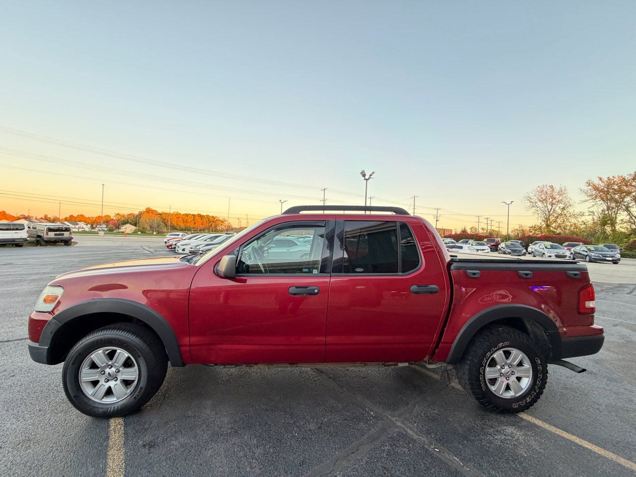 Used 2010 Ford Explorer Sport Trac XLT image 6