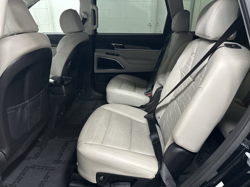 Used 2022 Kia Telluride SX w/ SX Prestige Package image 34