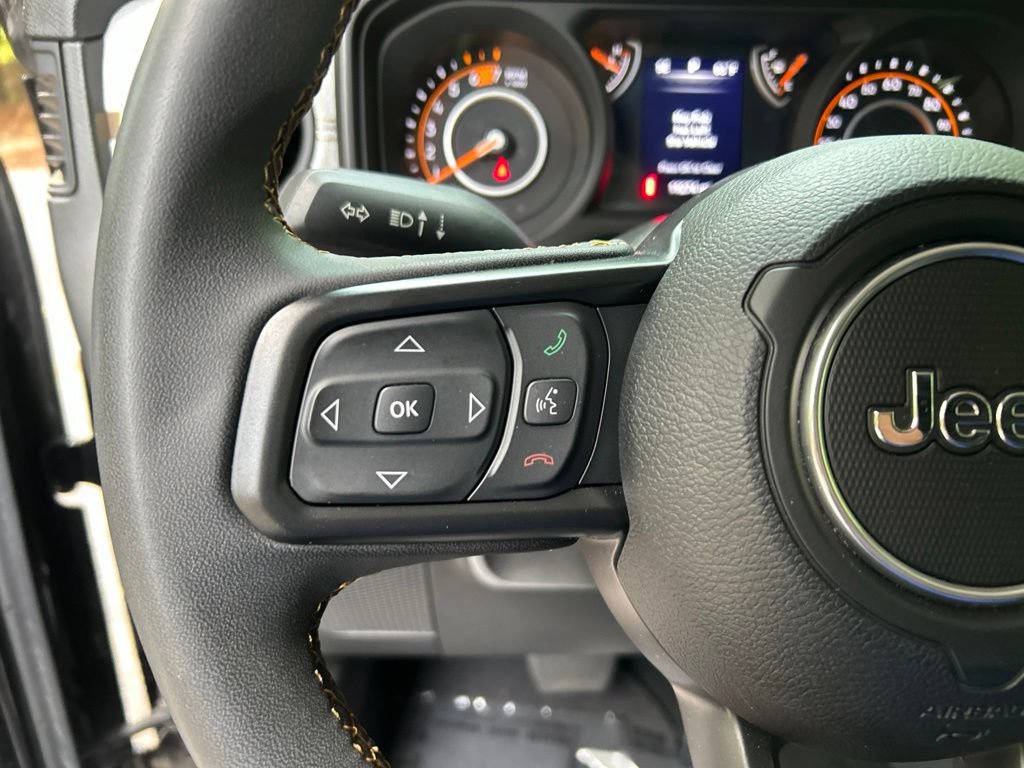 Used 2024 Jeep Wrangler Unlimited Sport AWD/4WD image 22