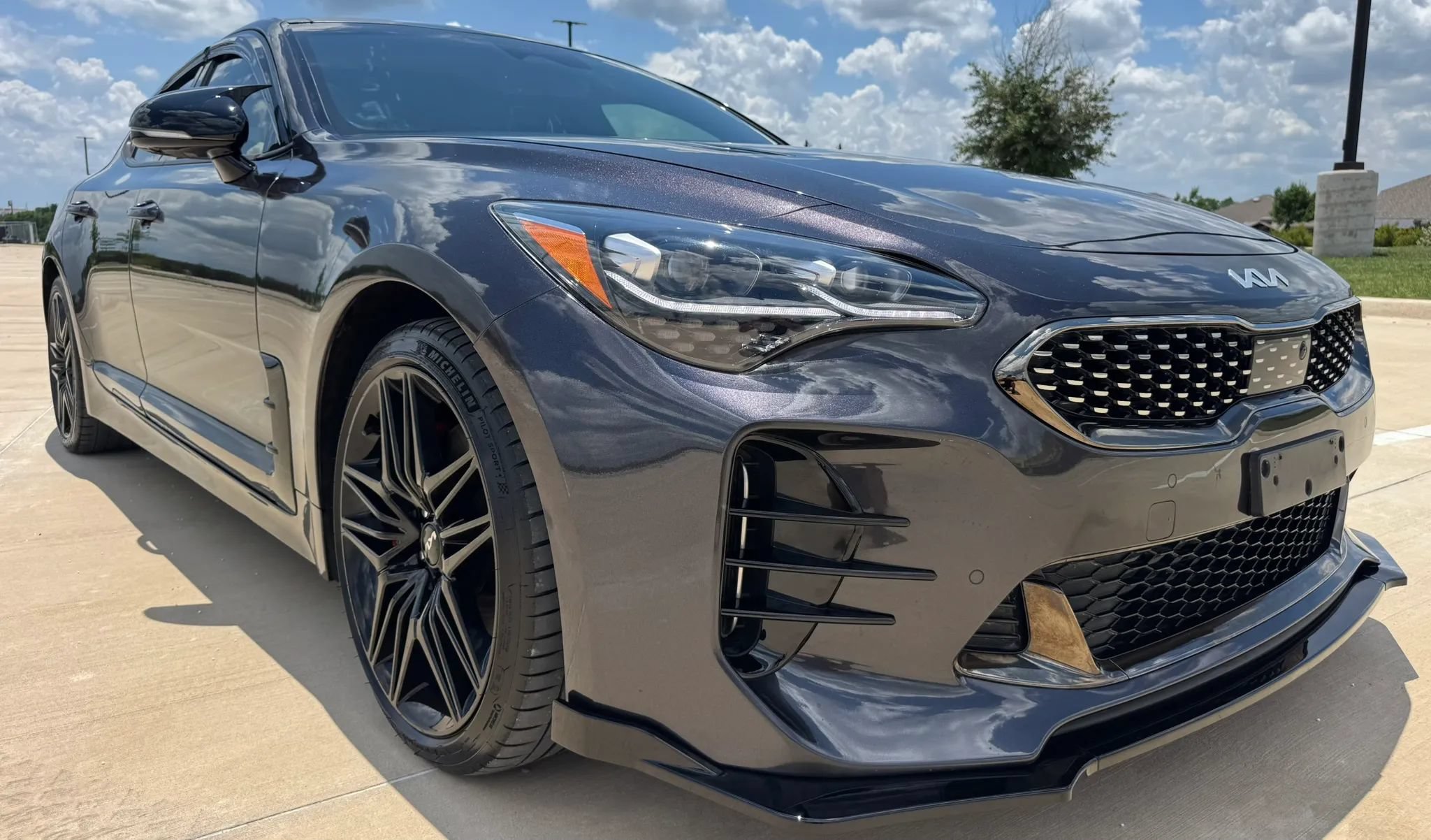 Used 2023 Kia Stinger GT2 RWD image 12