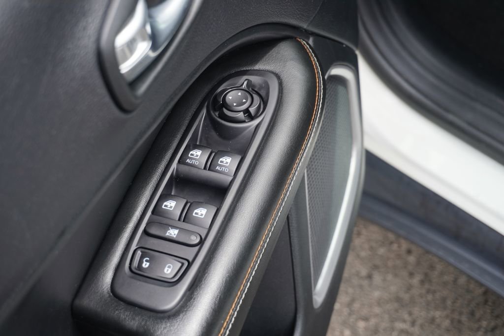 Used 2019 Jeep Compass Latitude image 17