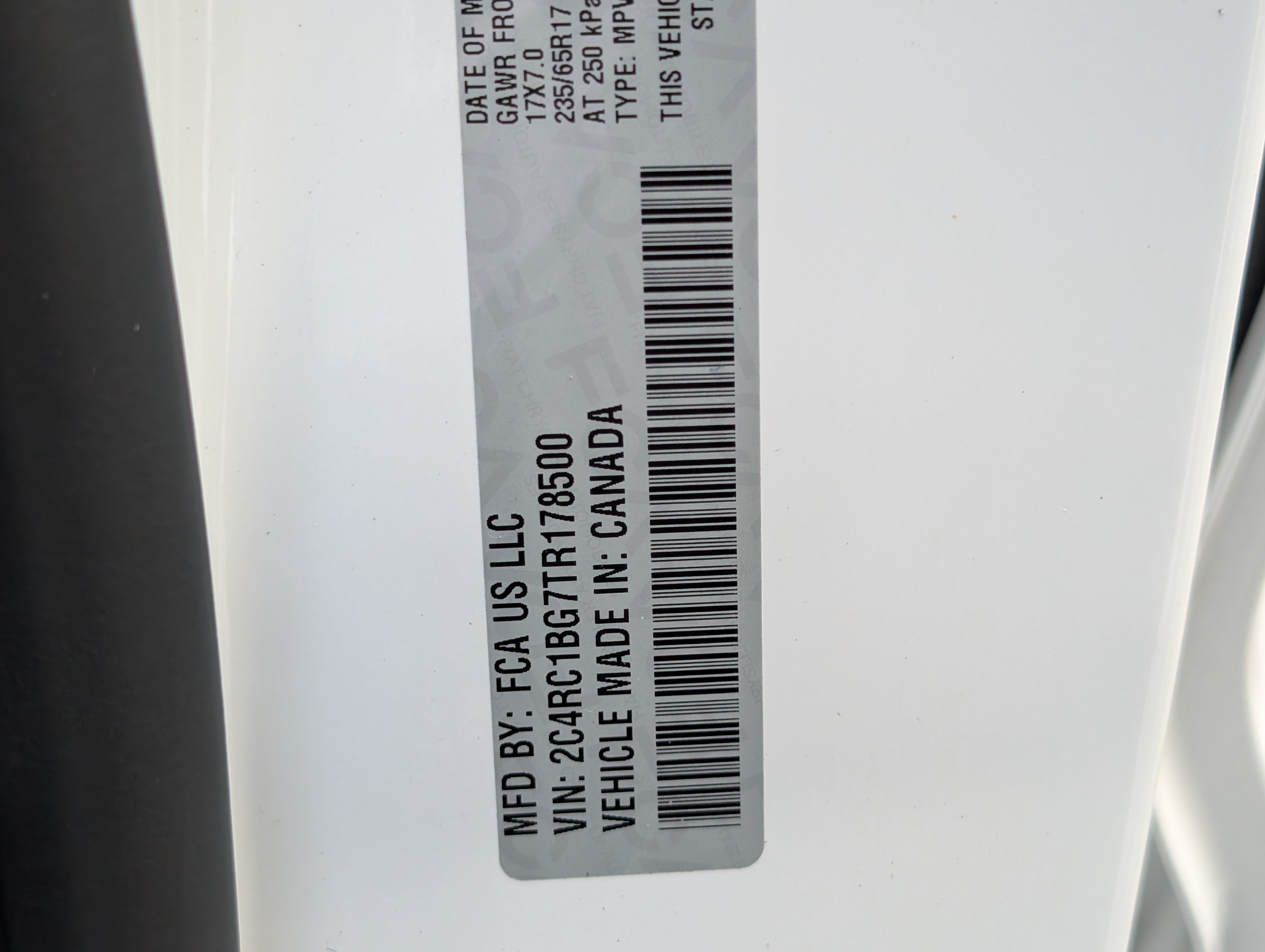 Used 2026 Chrysler Pacifica Select FWD image 40