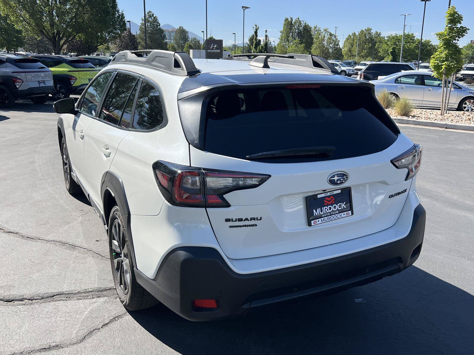 Used 2025 Subaru Outback Onyx Edition AWD/4WD image 9