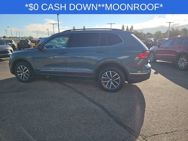 Used 2020 Volkswagen Tiguan SE w/ Panoramic Sunroof Package image 14