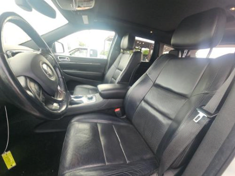 Used 2021 Jeep Grand Cherokee Limited w/ Luxury Group II AWD/4WD image 3