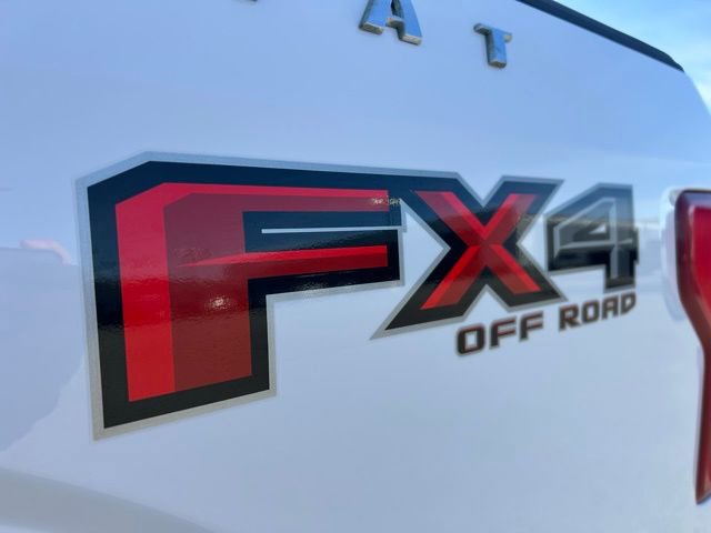 Used 2020 Ford F150 Lariat w/ Equipment Group 502A Luxury AWD/4WD image 12