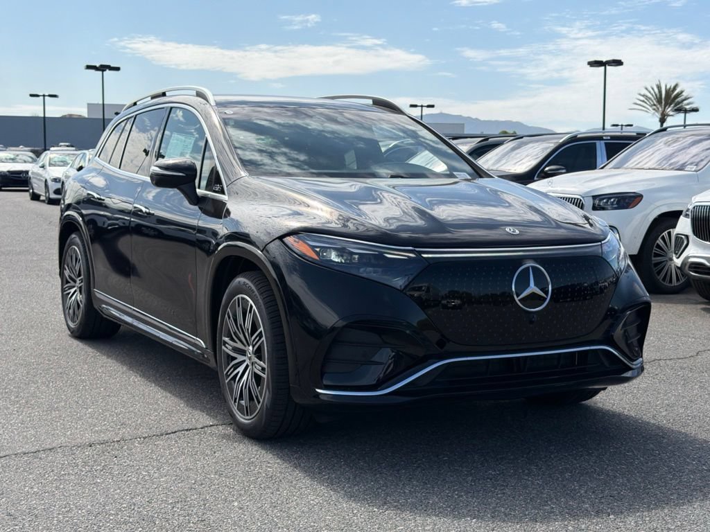 New 2026 Mercedes-Benz EQS 550 4MATIC SUV image 4