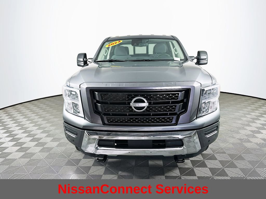 Certified 2024 Nissan Titan SV w/ SV Convenience Package image 5