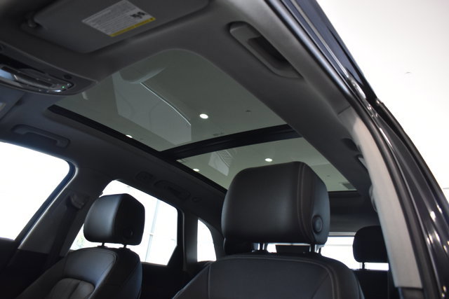 Used 2023 Audi Q5 2.0T Premium image 34