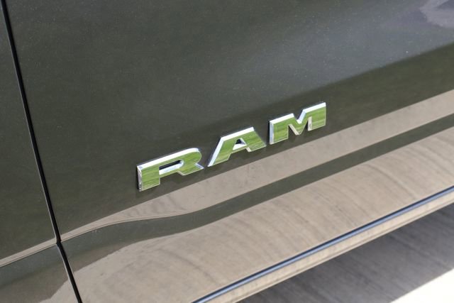 Used 2022 RAM 1500 Big Horn AWD/4WD image 8