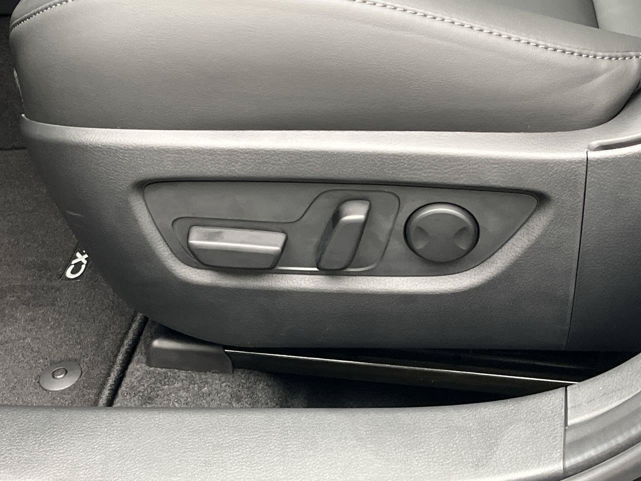 New 2026 MAZDA CX-30 AWD 2.5 S w/ Select Sport Pkg image 9