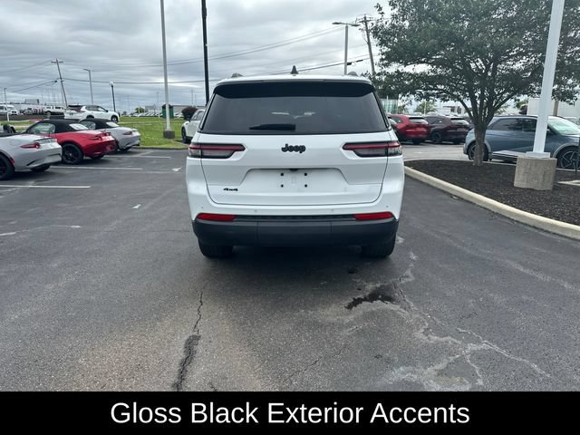 Used 2023 Jeep Grand Cherokee L Laredo AWD/4WD image 8