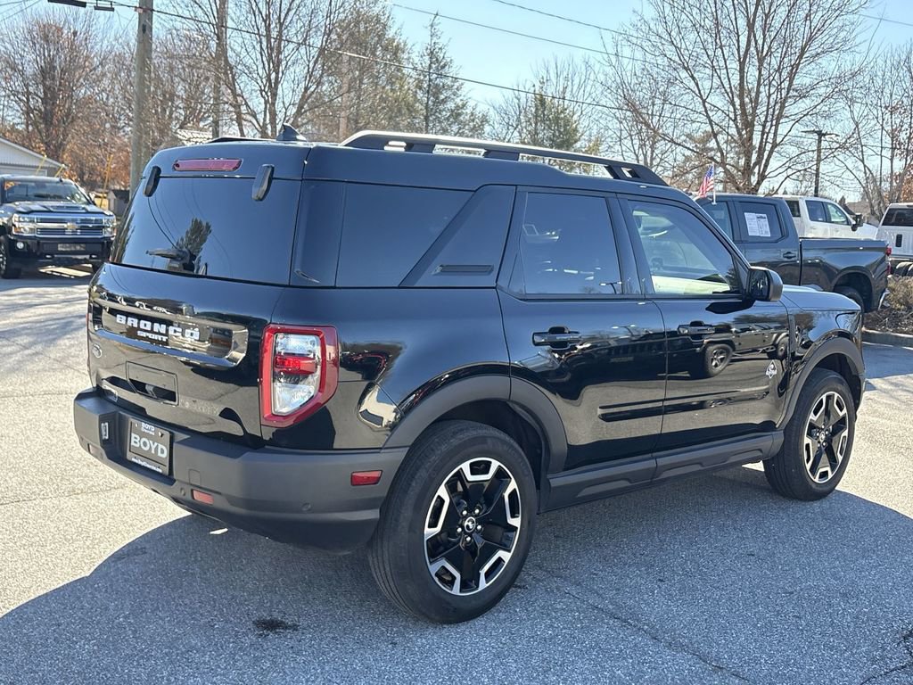 Used 2023 Ford Bronco Sport Outer Banks w/ Tech Package AWD/4WD image 9