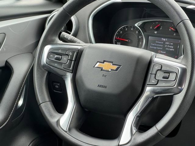Used 2025 Chevrolet Blazer LT AWD/4WD image 12