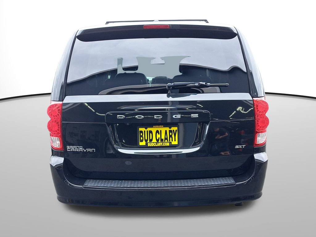 Used 2020 Dodge Grand Caravan SXT image 7