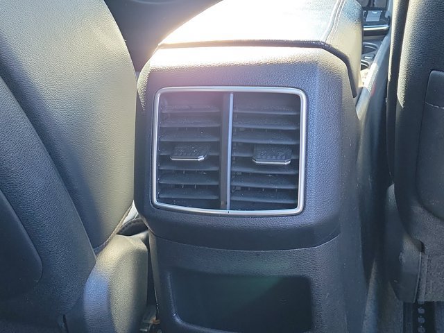 Used 2025 Kia Sportage EX w/ Premium Package FWD image 6