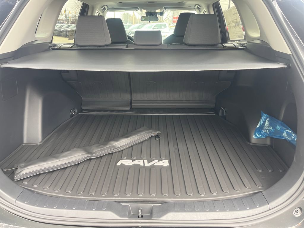 New 2025 Toyota RAV4 XLE image 23