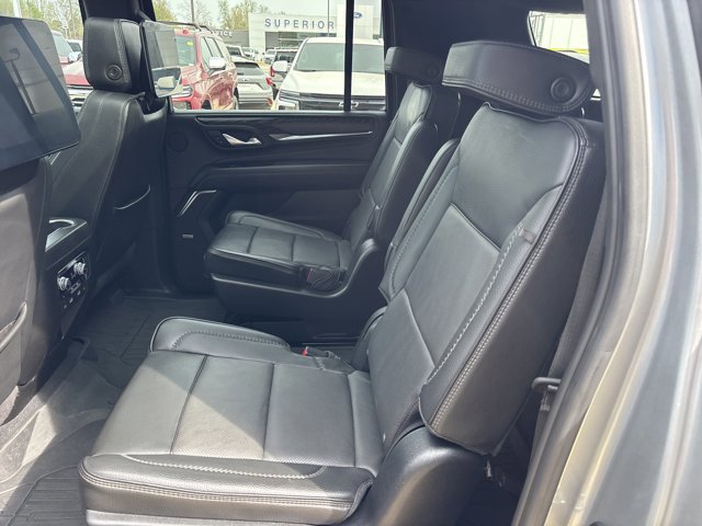 Used 2023 GMC Yukon XL Denali image 18