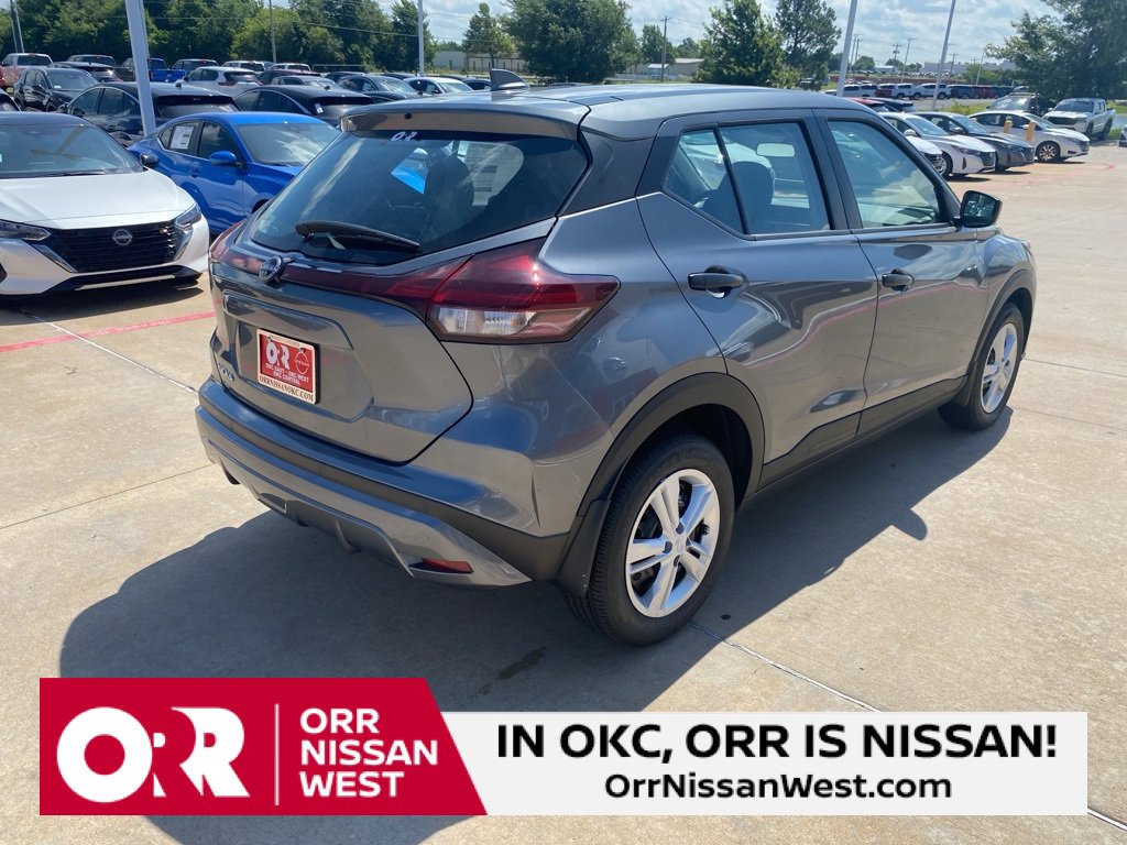 New 2025 Nissan Kicks Play S image 5