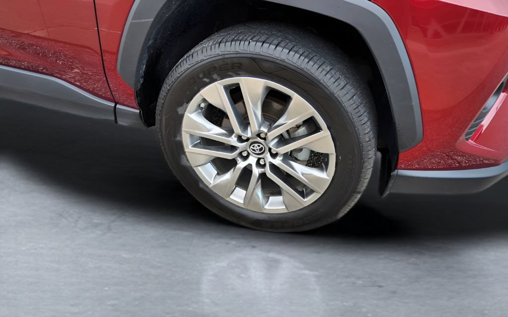 Used 2019 Toyota RAV4 XLE Premium w/ Cold Weather Package AWD/4WD image 45