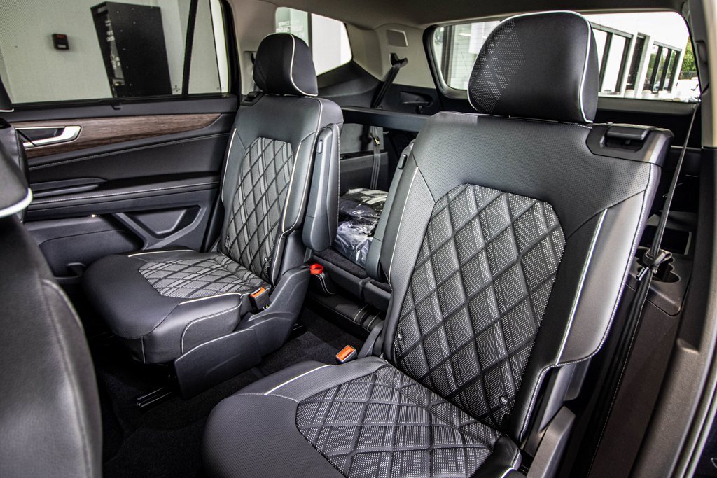New 2026 Volkswagen Atlas SEL Premium R-Line image 52