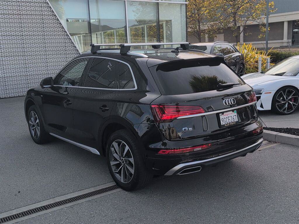 Used 2023 Audi Q5 2.0T Premium Plus w/ Premium Plus Package AWD/4WD image 7