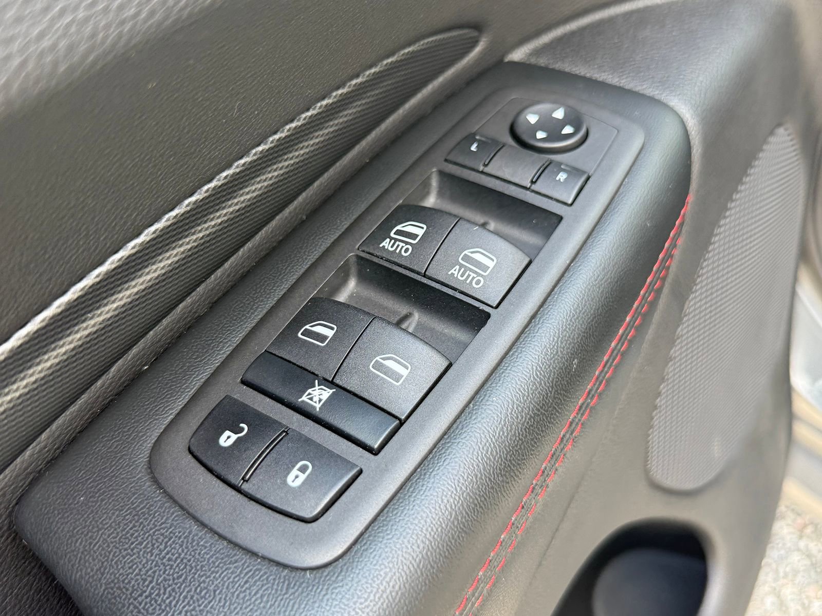 Used 2023 Dodge Durango GT image 15