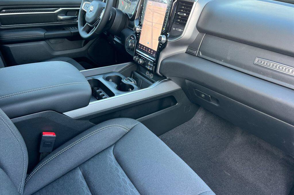 New 2026 RAM 1500 Big Horn AWD/4WD image 15