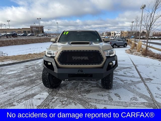 Used 2017 Toyota Tacoma TRD Sport w/ Tow Package image 2