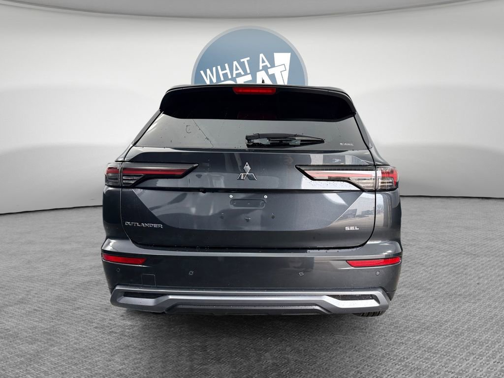New 2026 Mitsubishi Outlander SEL image 5
