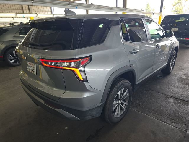 Used 2025 Chevrolet Equinox LT AWD/4WD image 3